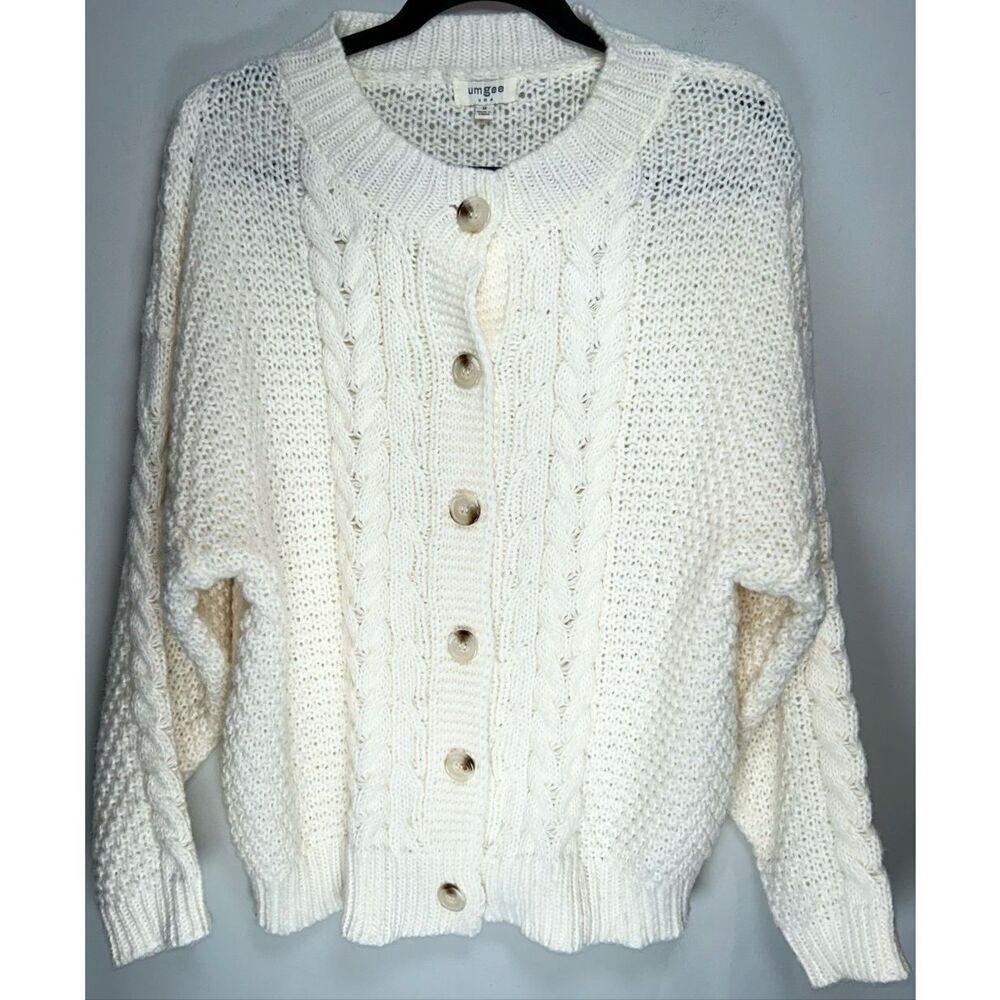 Umgee cable knit chunky cream cardigan sweater size medium